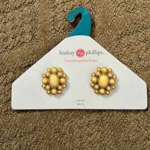 NEW Lindsay Phillips “Stacey”Interchangeable Shoe Snaps